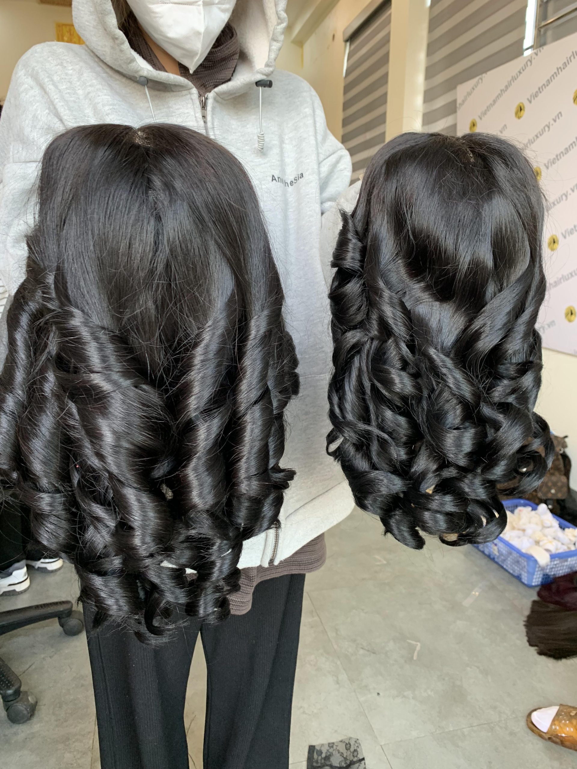 Human hair wig 100% Vietnamese human hair high quality magic bouncy lace front wig for women fashionable color