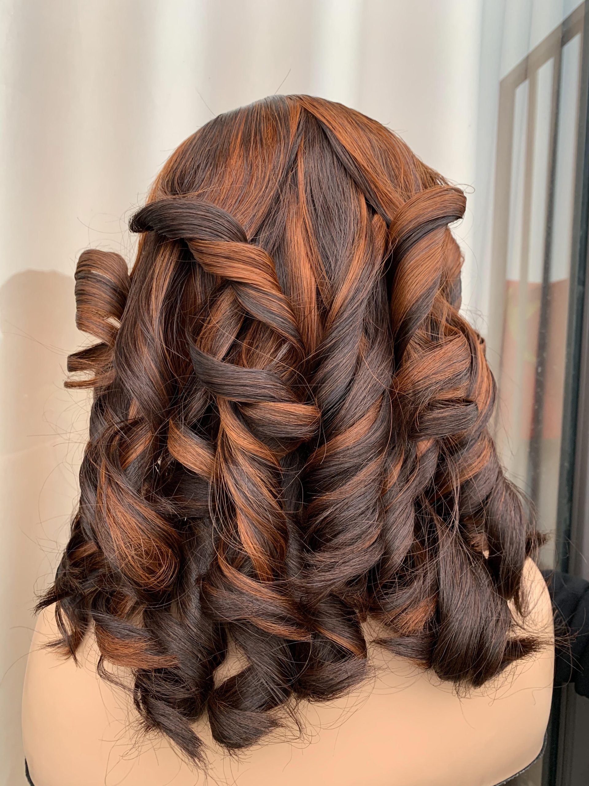 Human hair wig 100% Vietnamese human hair high quality magic bouncy lace front wig for women fashionable color